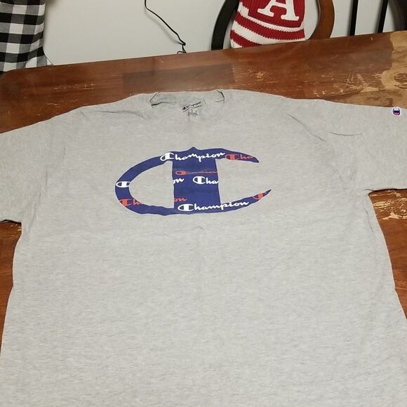Champion tee   - Picture 1 of 7